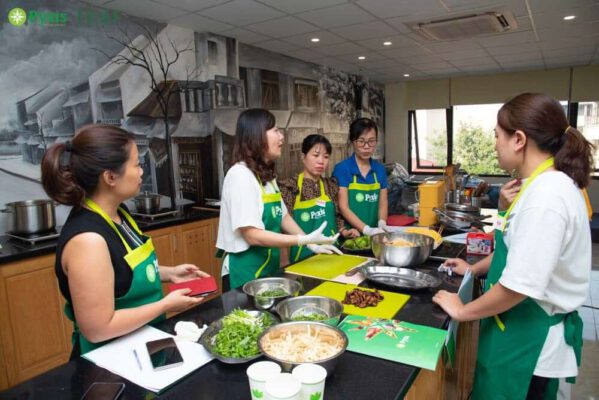 Khóa học dinh dưỡng cho người lớn